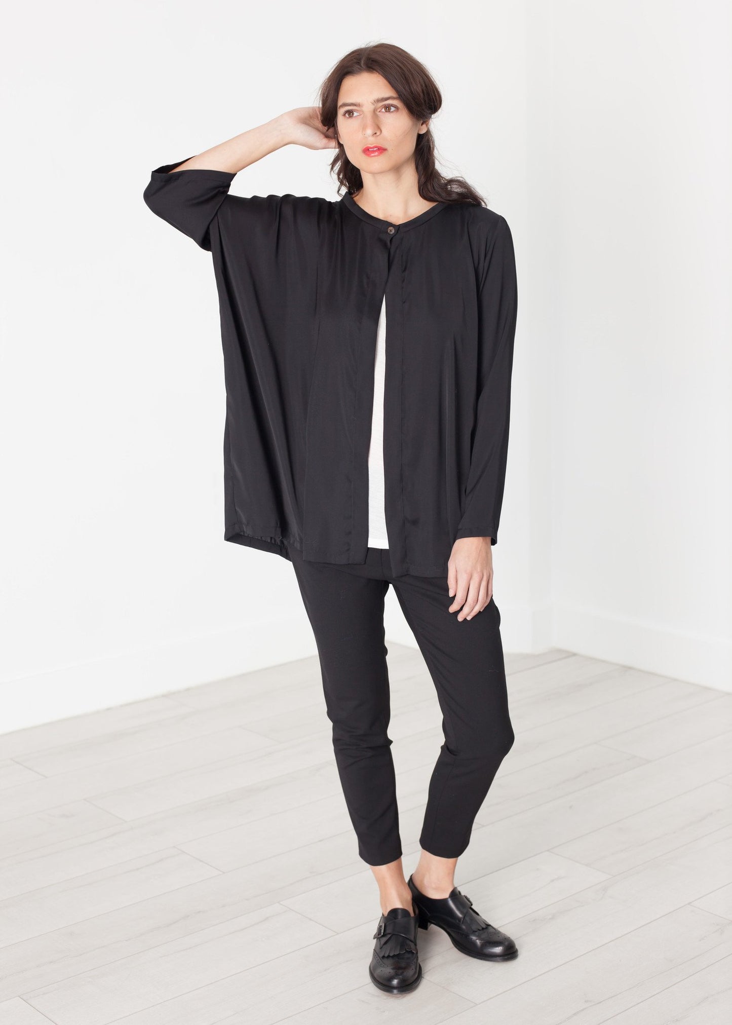 Unbalanced Cardigan in Black - annaclothes