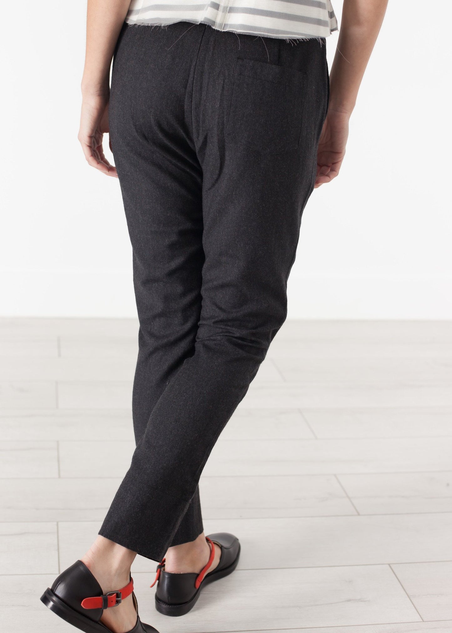Eda Pants in Black - annaclothes