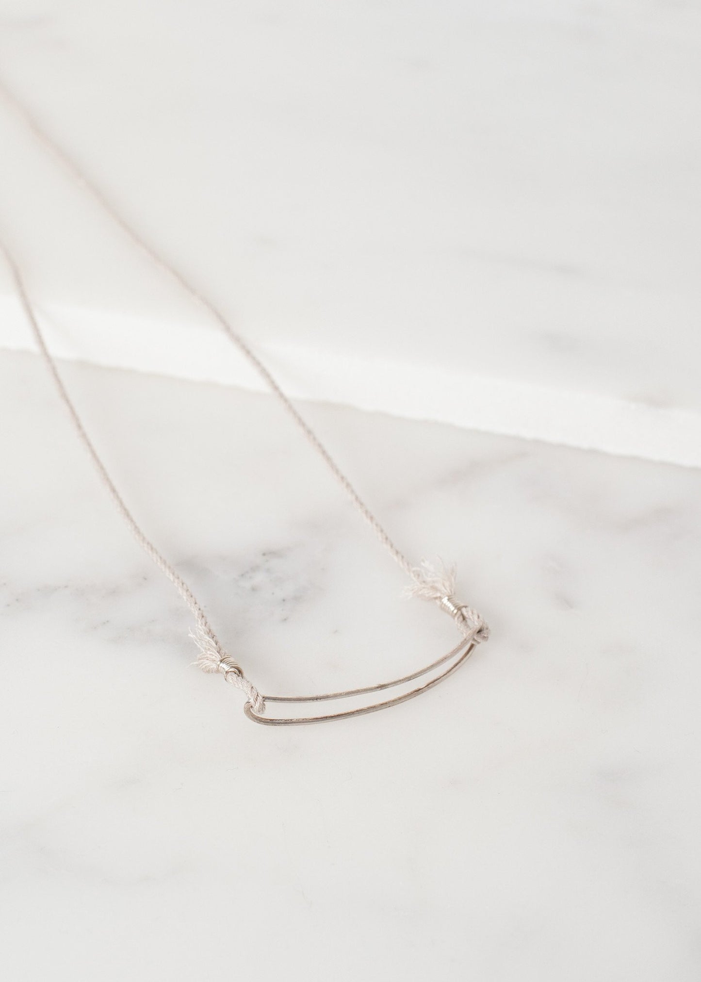 Bracelet 85 in Grey Silk/Silver - annaclothes