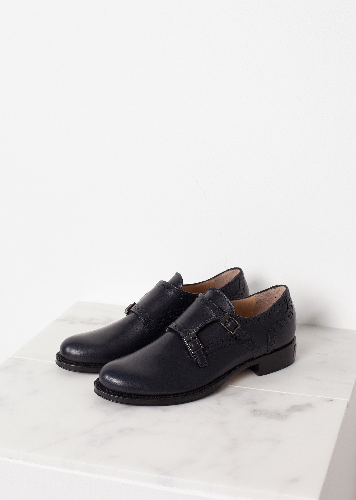 Buckle Shoe in Navy - annaclothes