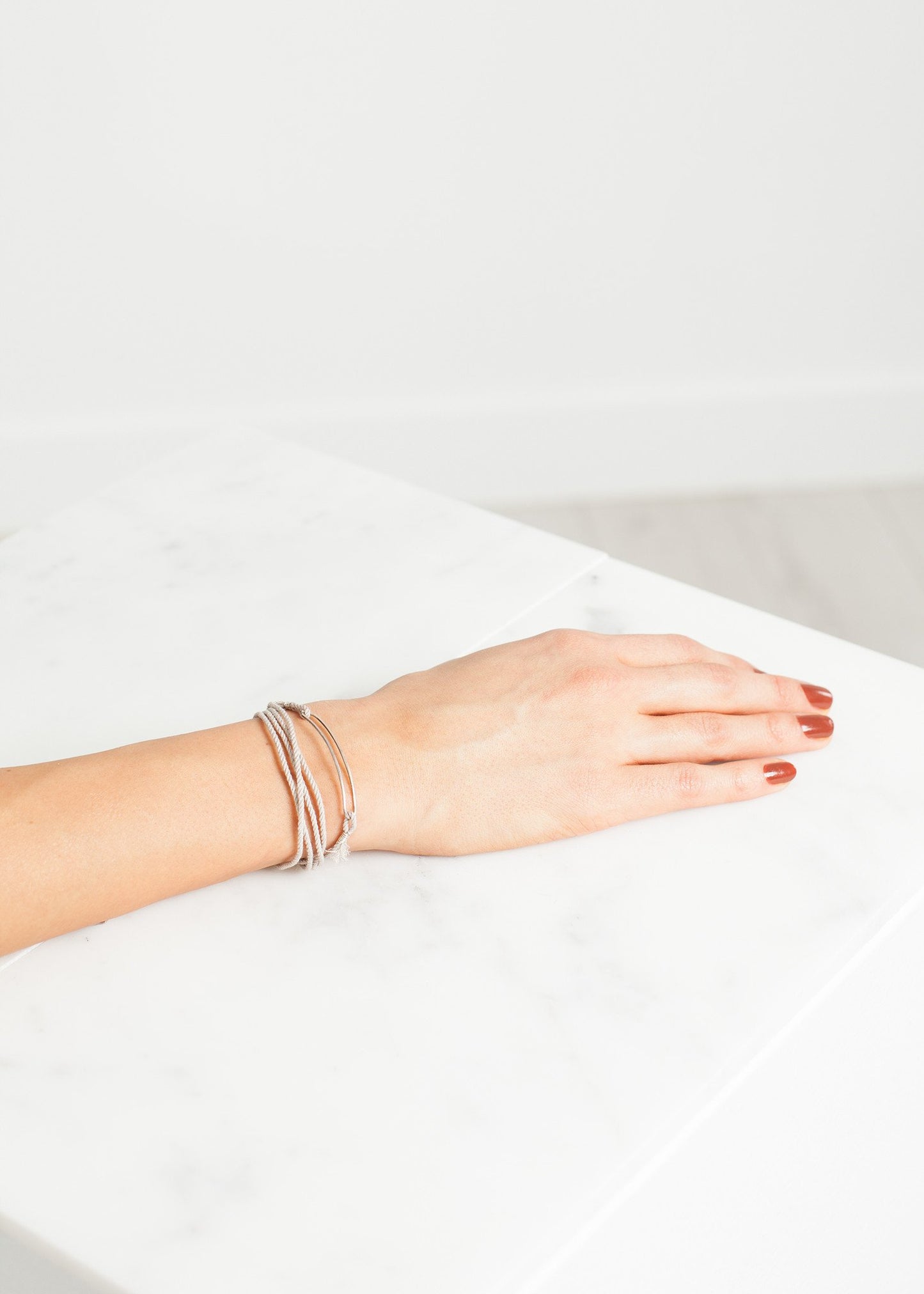 Bracelet 85 in Grey Silk/Silver - annaclothes