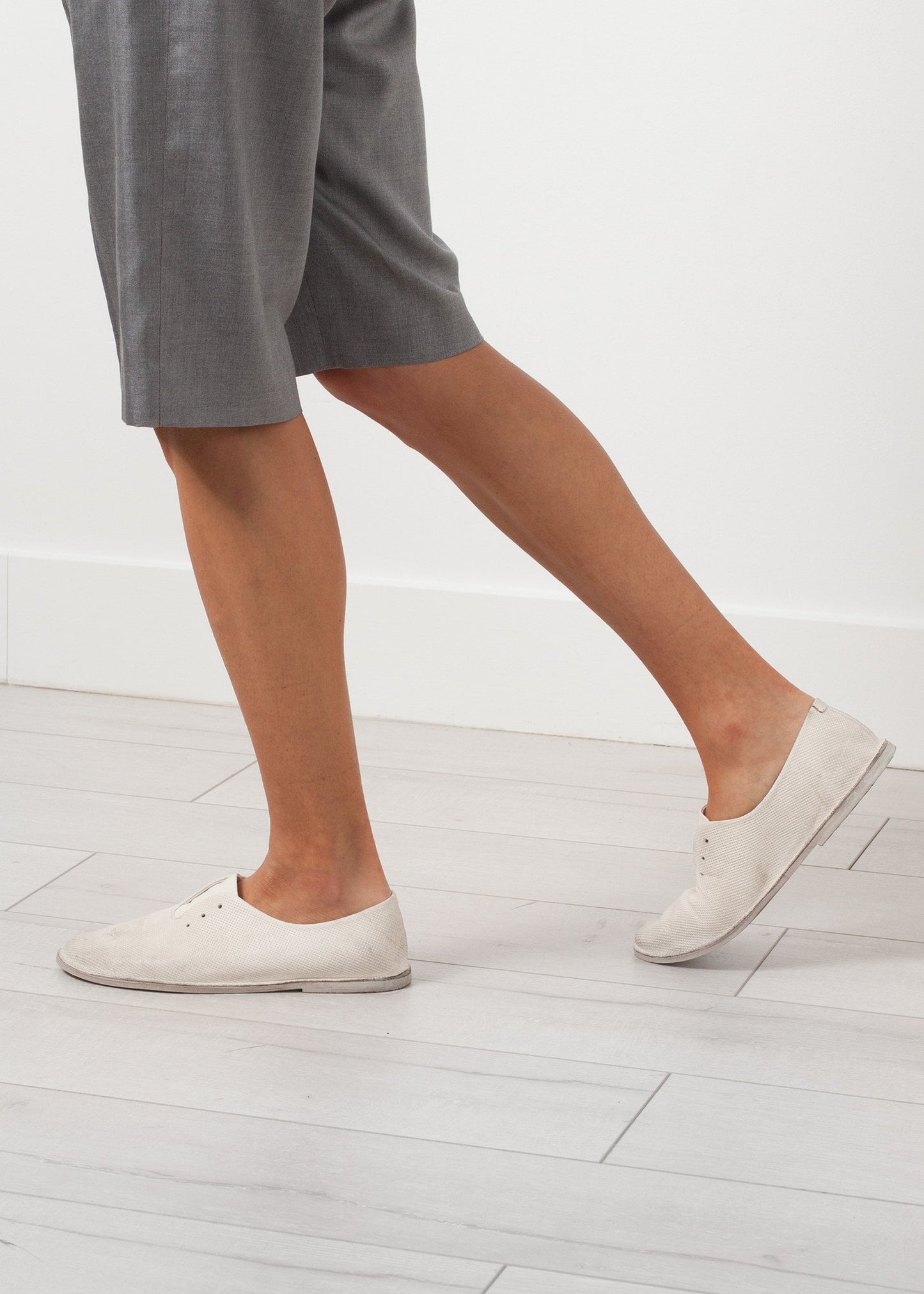 Diamond Slip-On in White - annaclothes