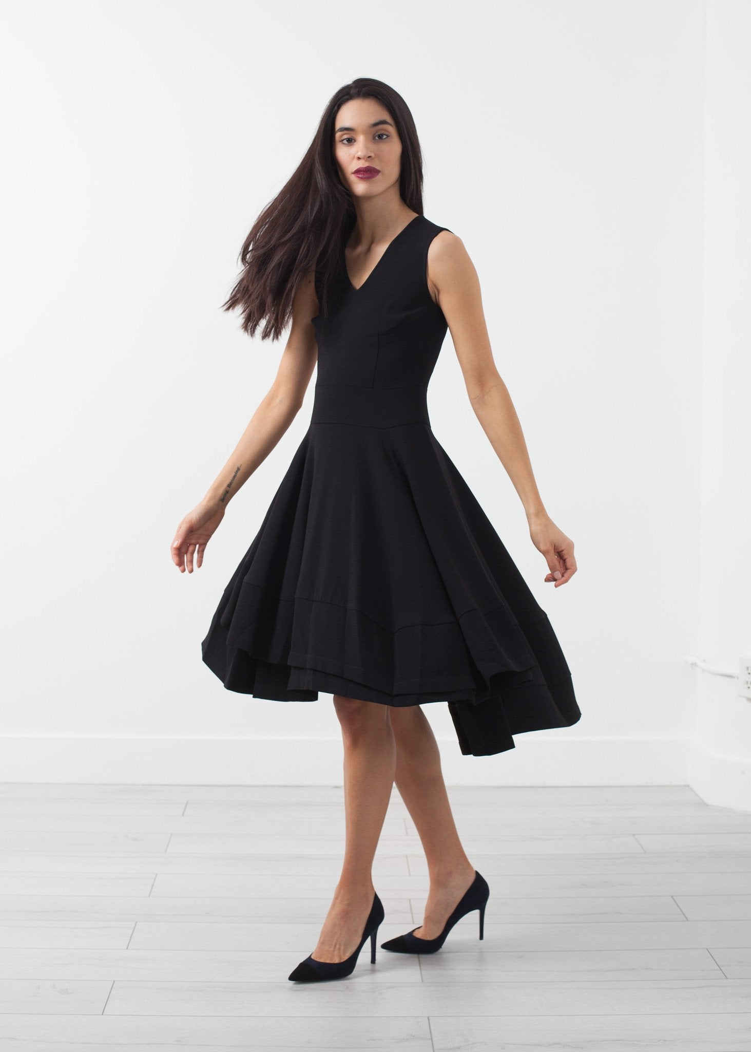V-Neck Dress - annaclothes
