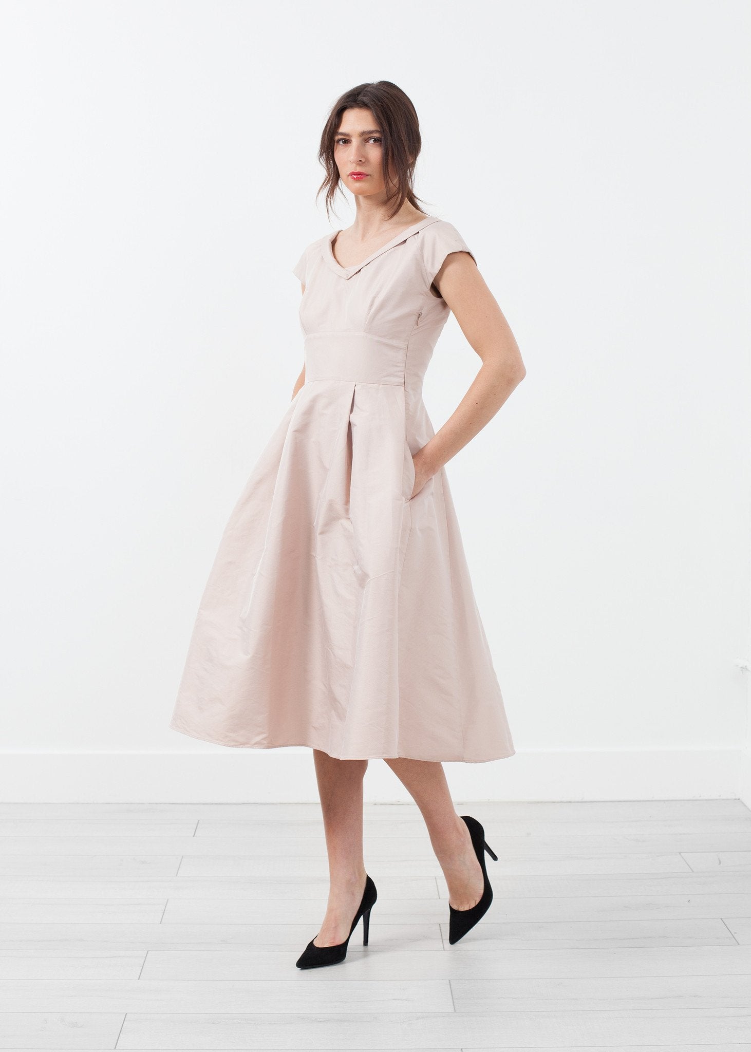 Robe Dress - annaclothes
