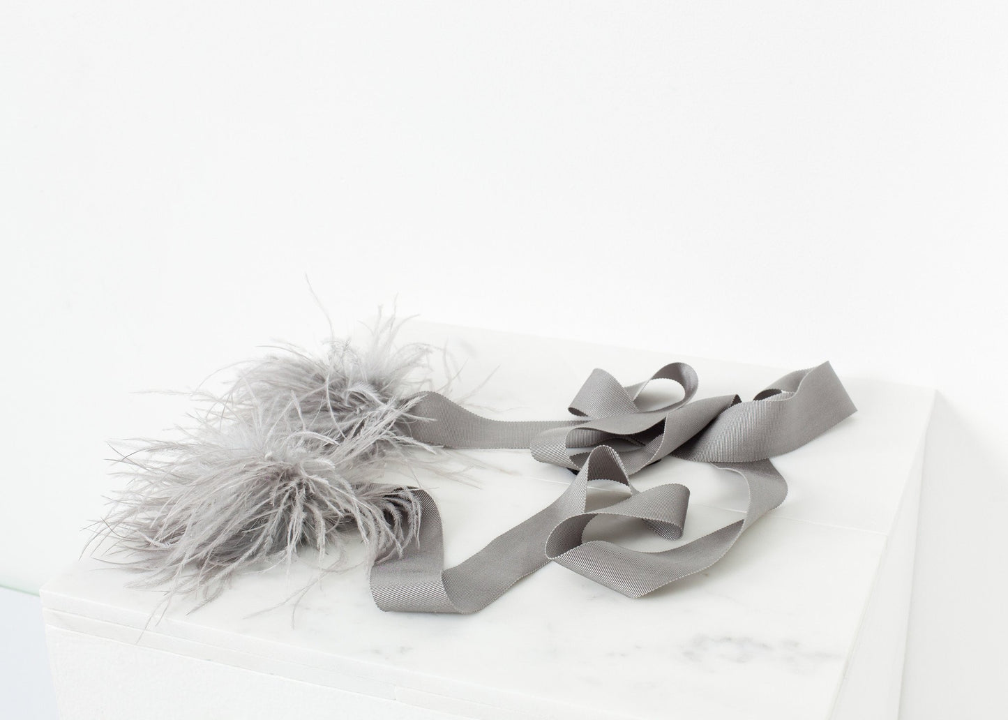 Feather Sash - annaclothes