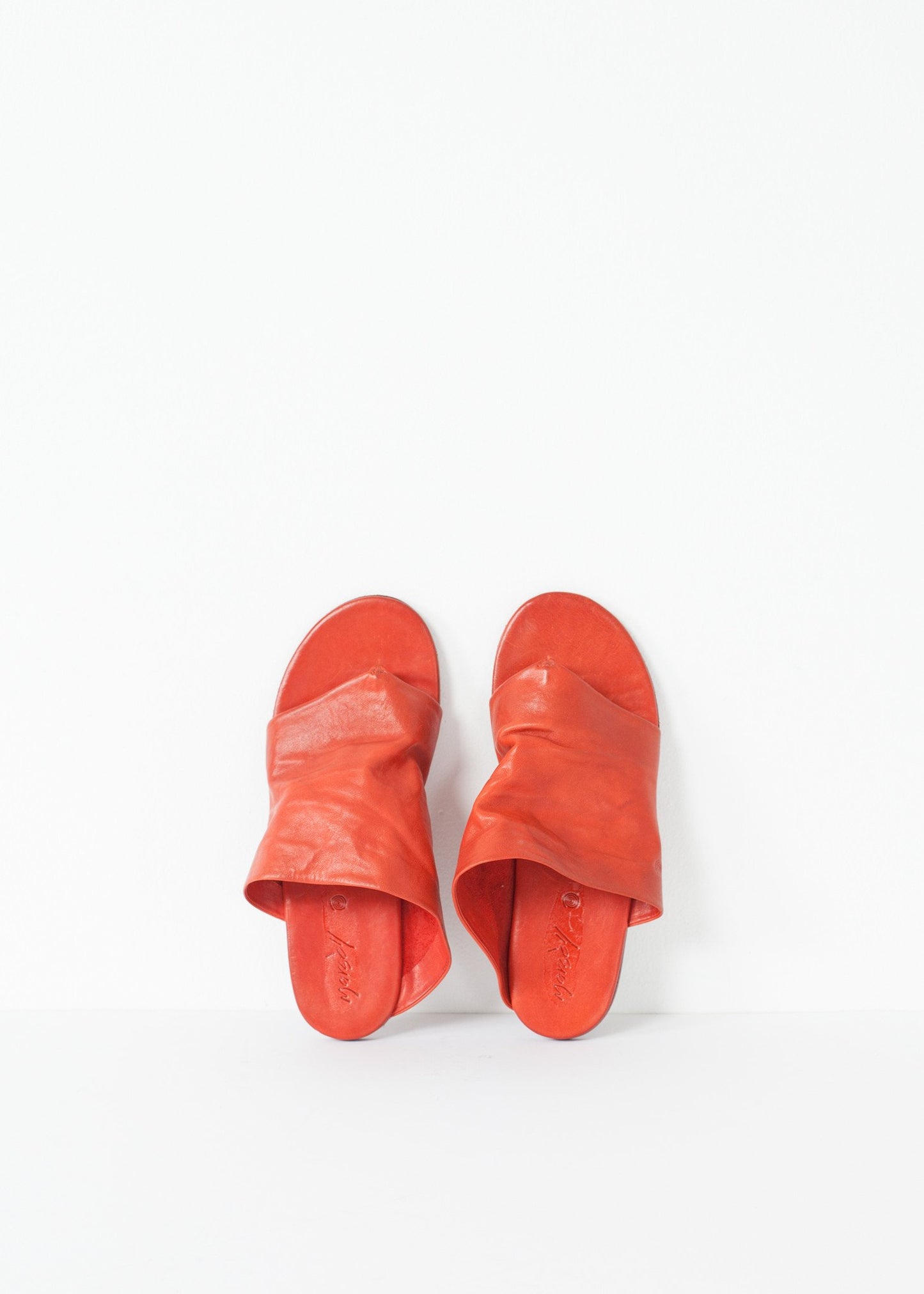 Arsella Sandal in Red - annaclothes