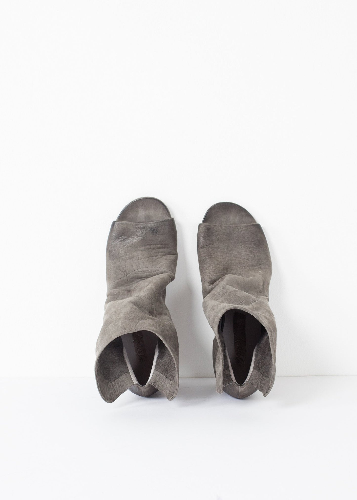 Block Wedge in Dark Slate - annaclothes