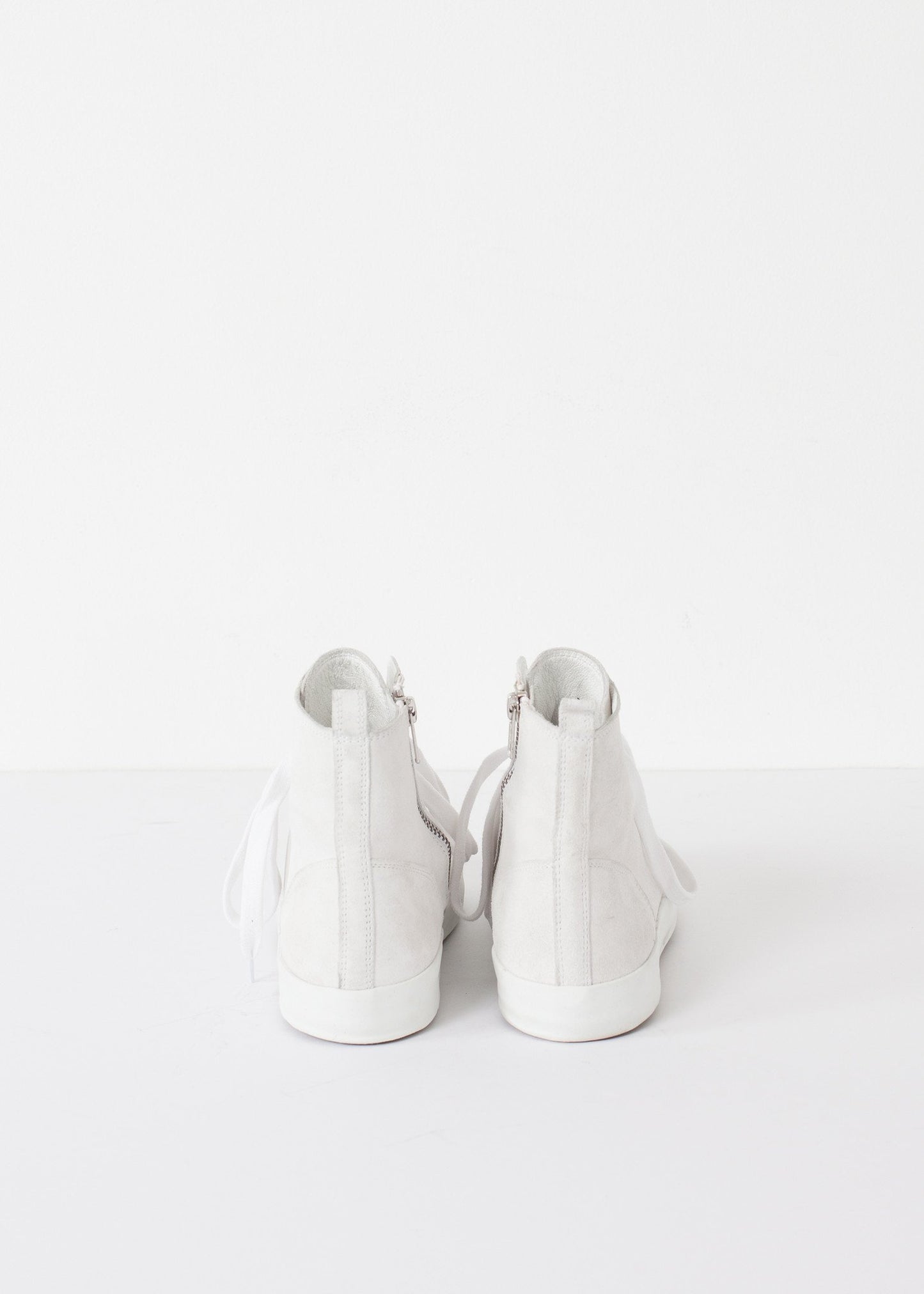 High Top Sneaker - annaclothes