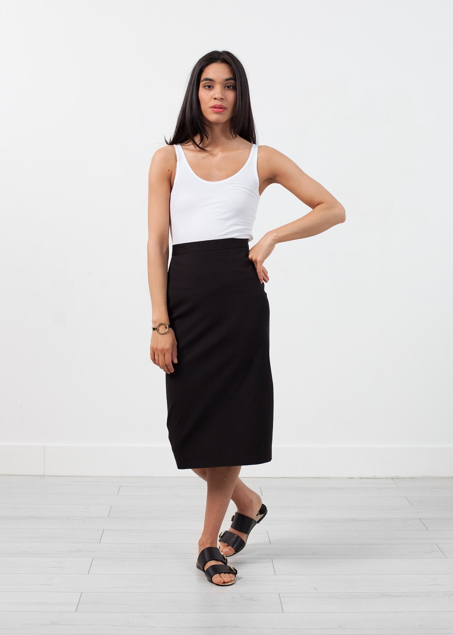 Feather Ribbed Tank - annaclothes