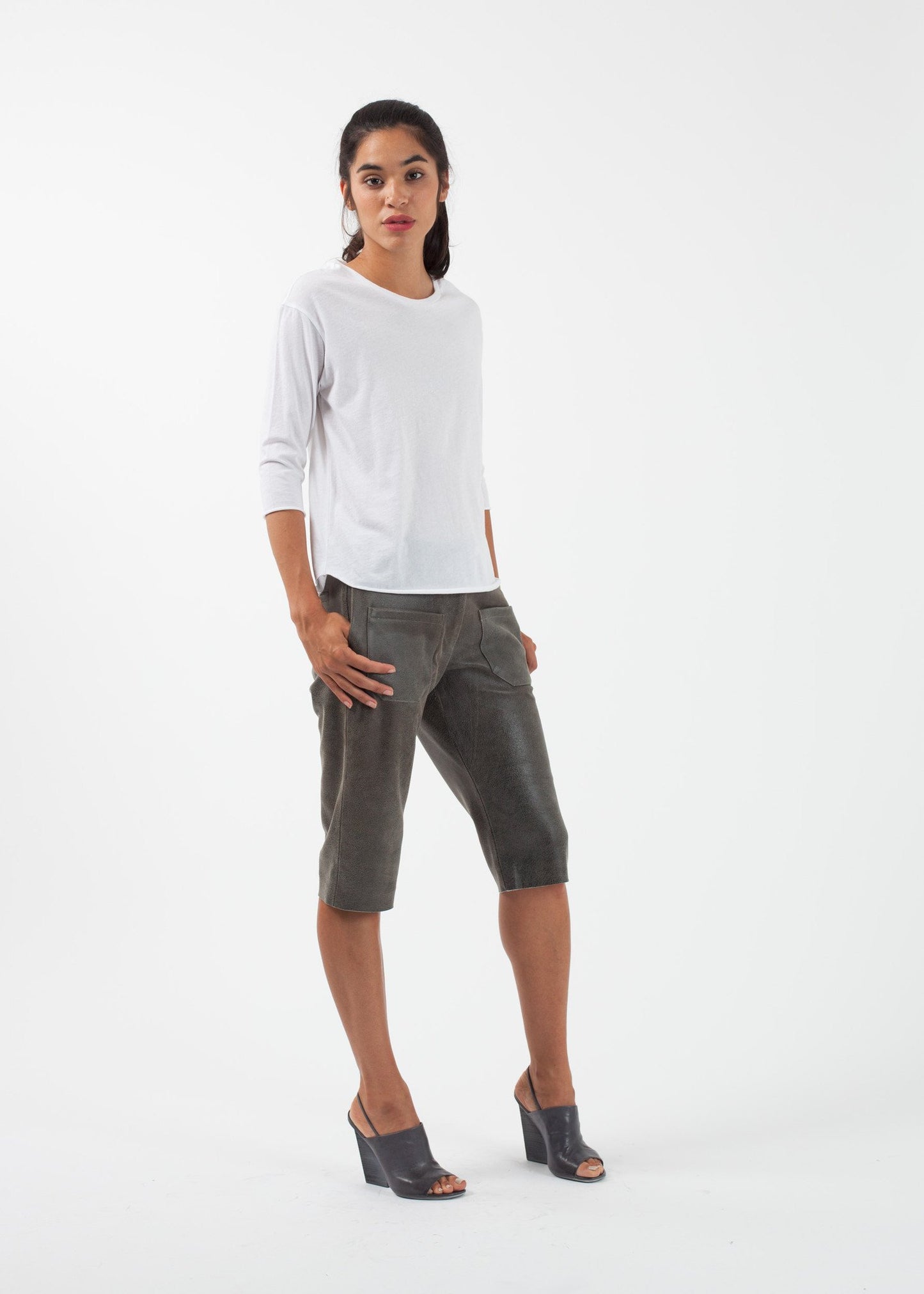 Leather Cut-Off - annaclothes