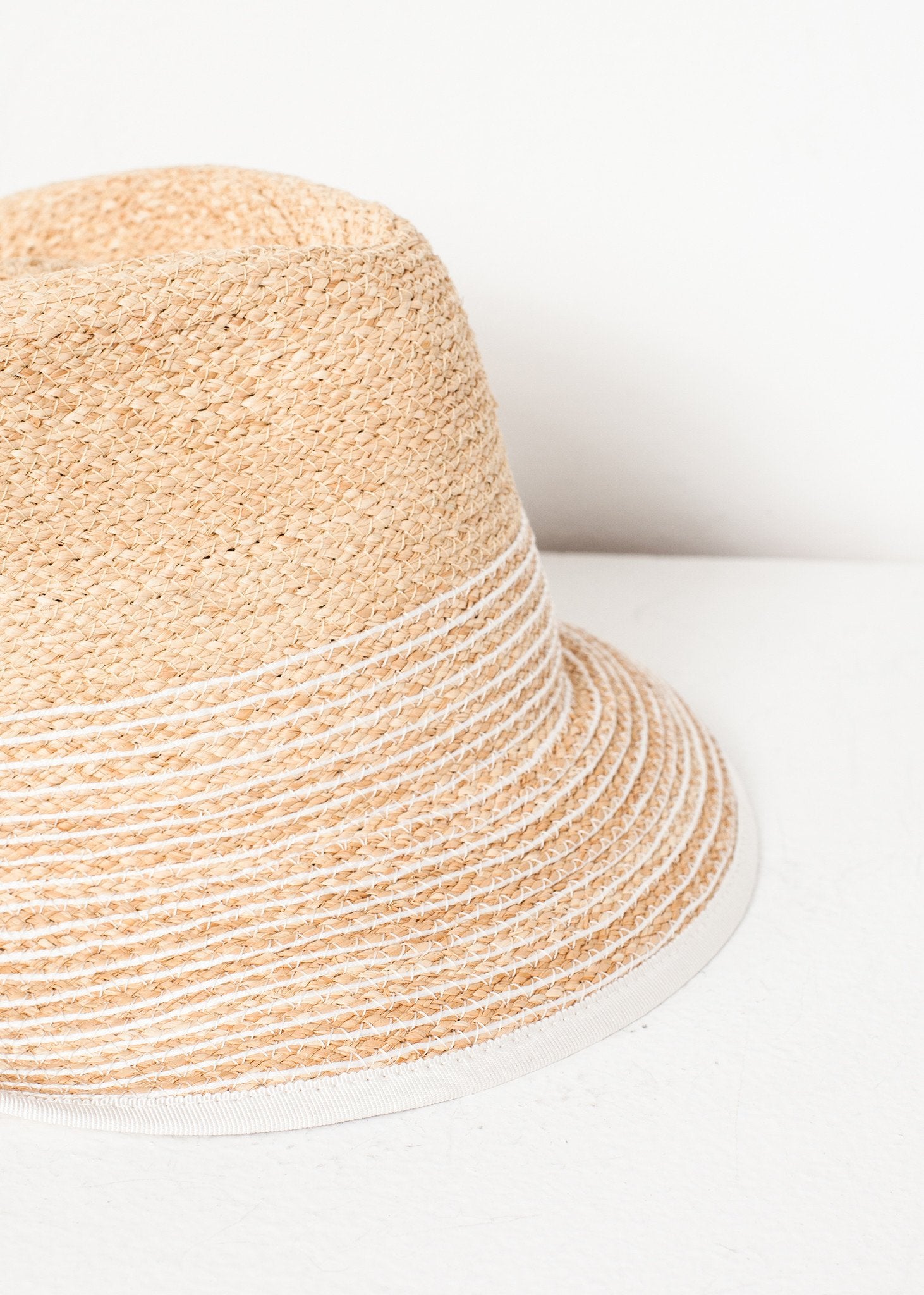 Washboard Hat in Straw/White - annaclothes