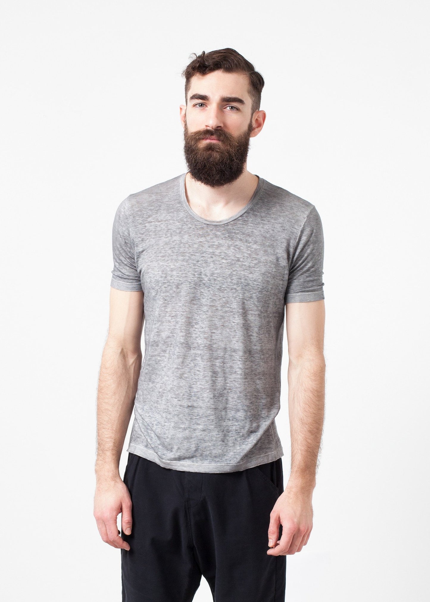 Linen T-shirt in Dolphin - annaclothes