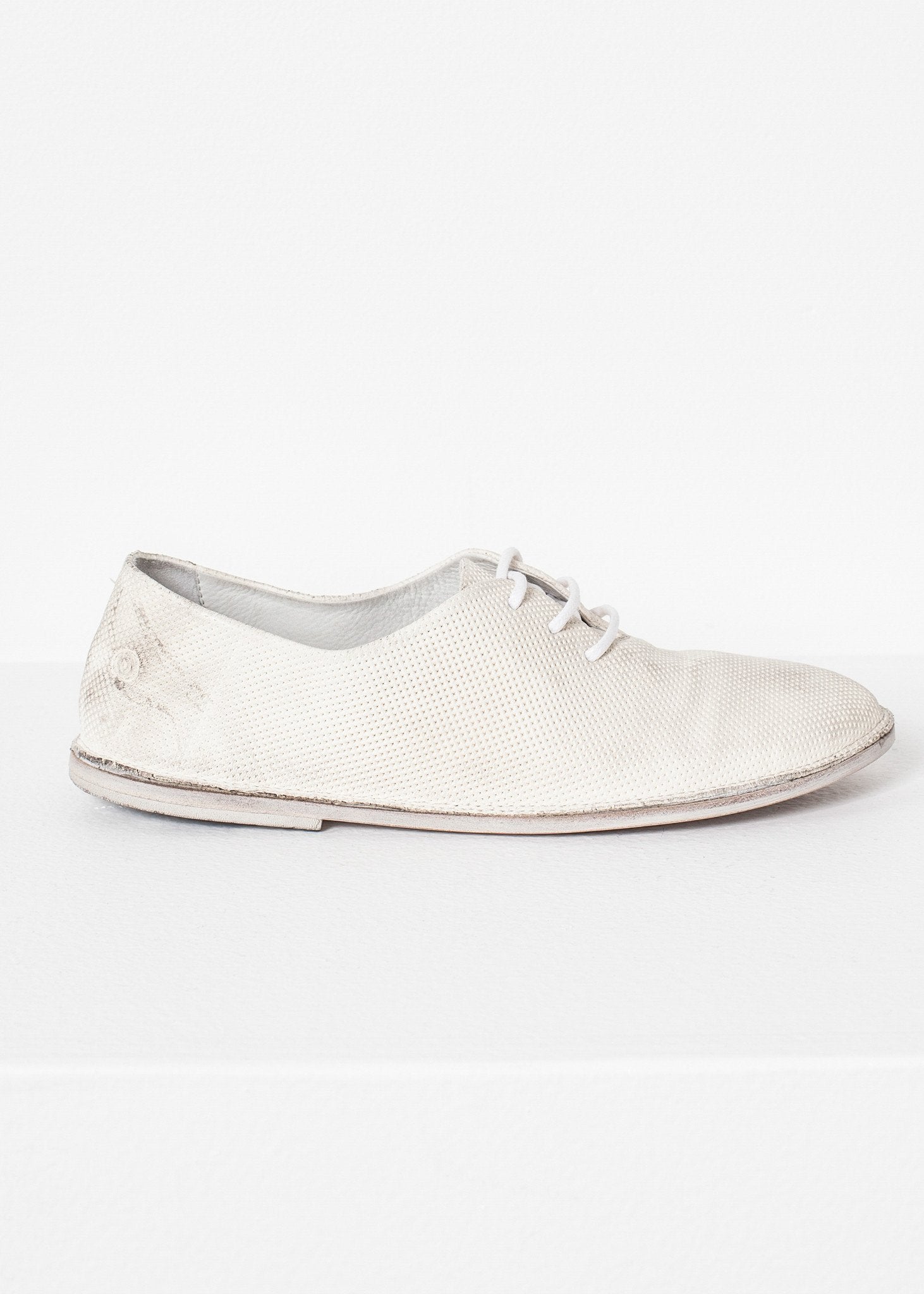 Diamond Slip-On in White - annaclothes