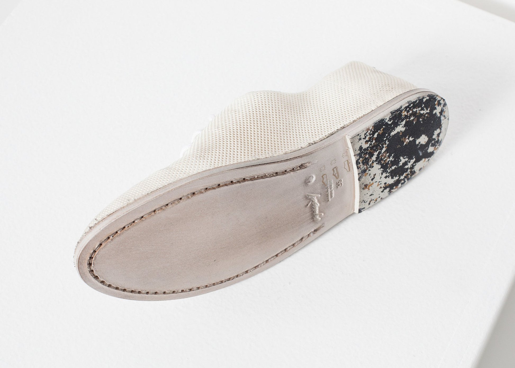Diamond Slip-On in White - annaclothes