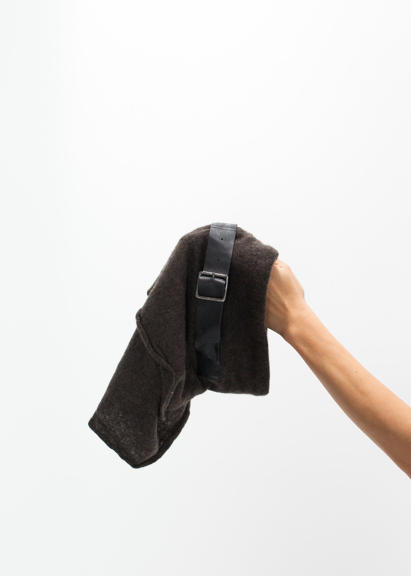 Buckle Cap in Felt - annaclothes