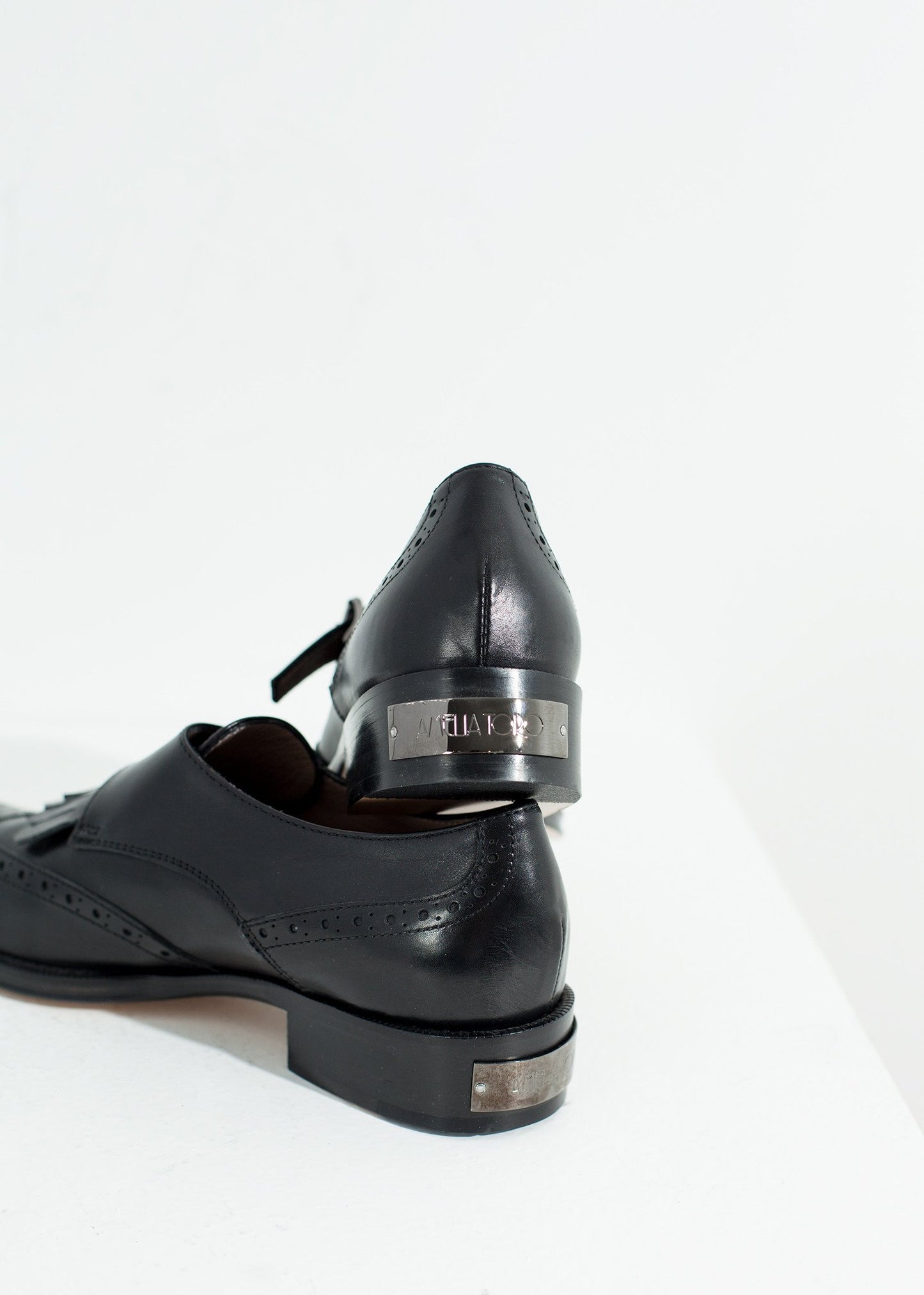 Golf Shoe in Black - annaclothes