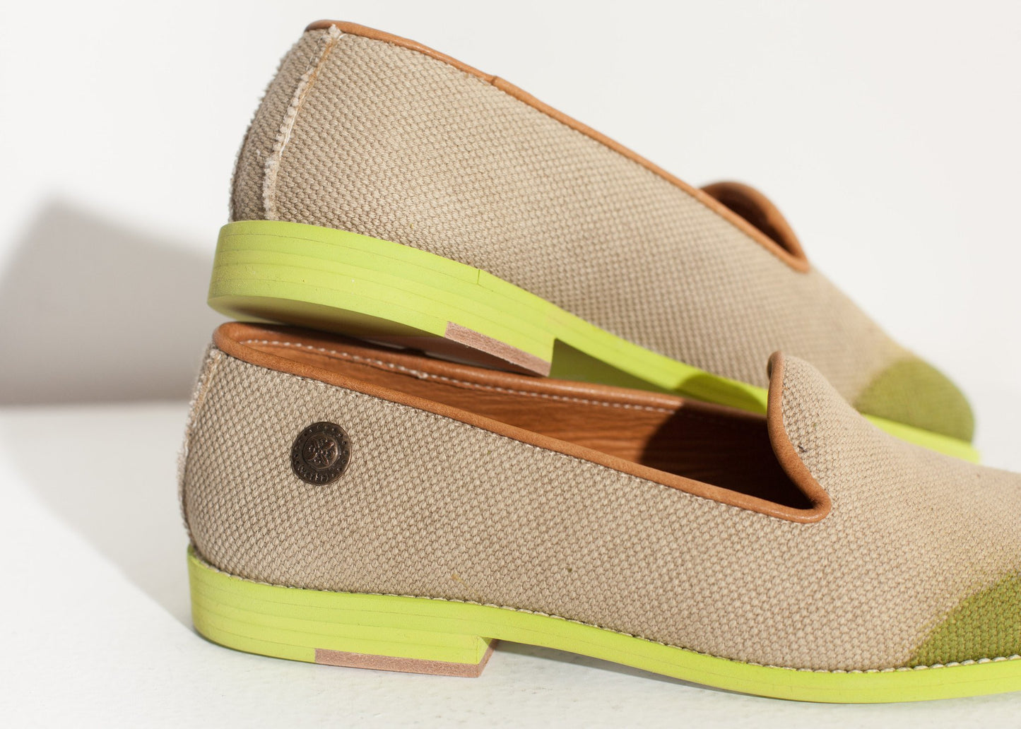 Wingtip Loafer in Lime - annaclothes