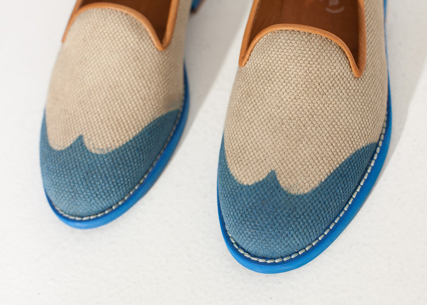 Wingtip Loafer in Blue - annaclothes