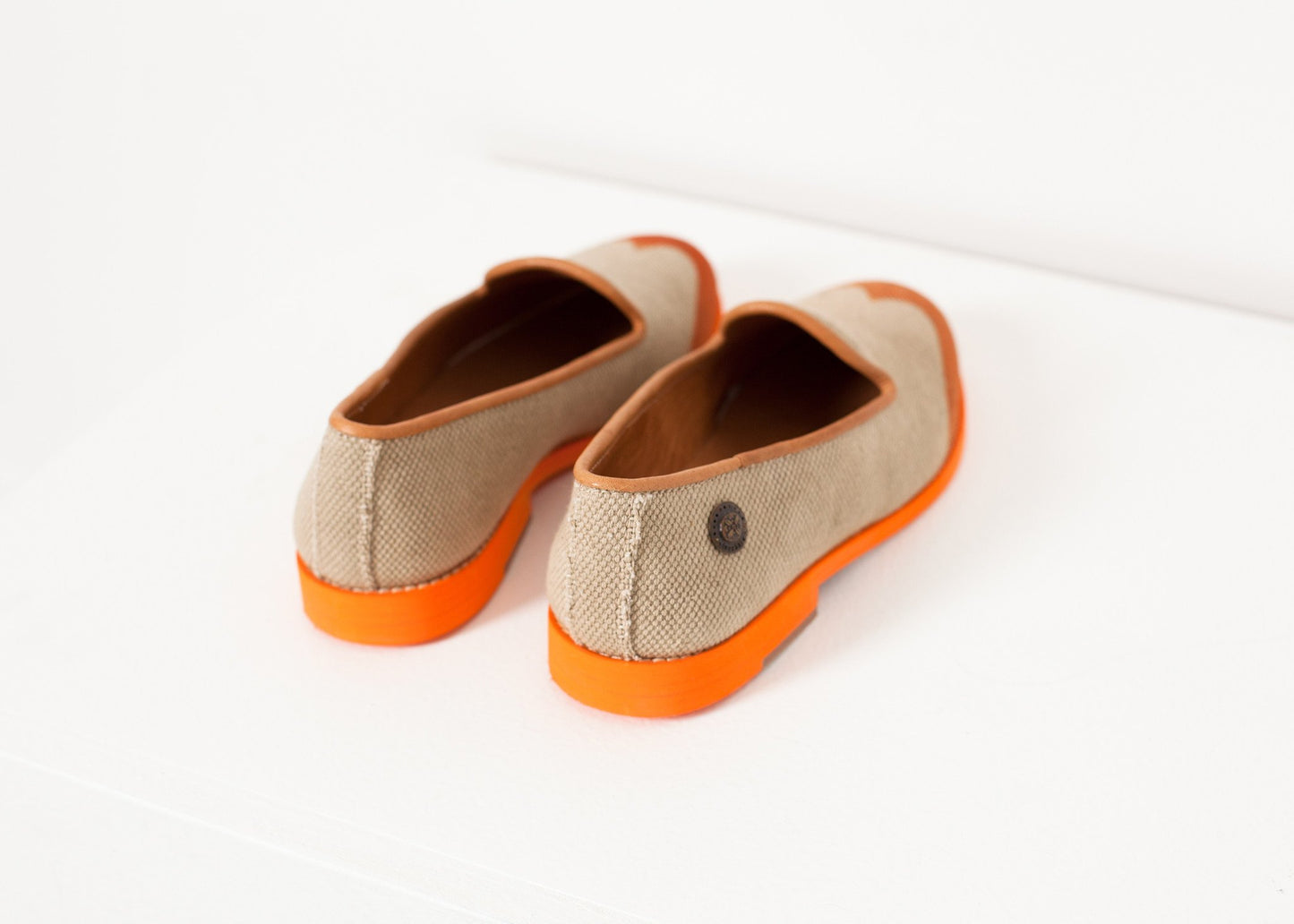 Wingtip Loafer in Orange - annaclothes