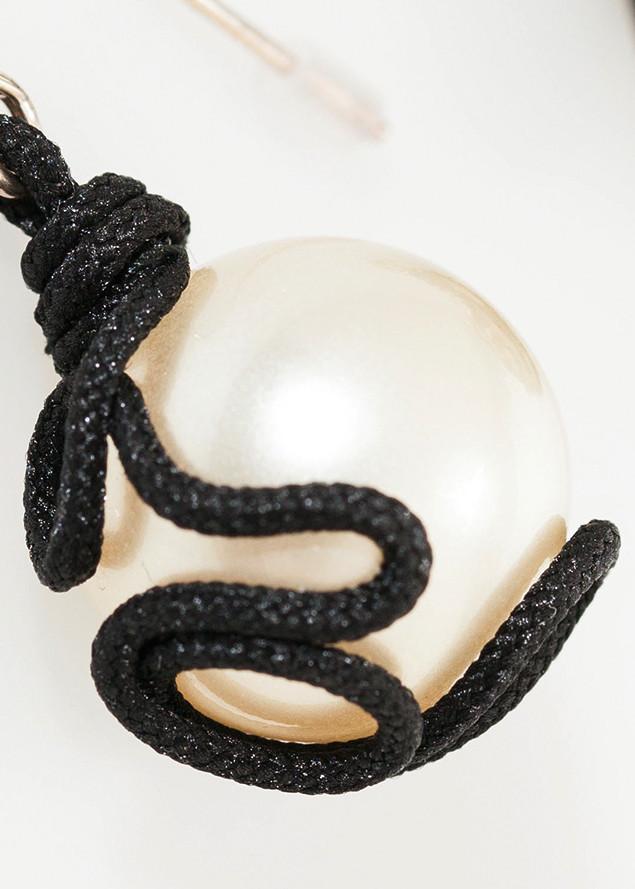 Float Bead Earring in Pearl - annaclothes