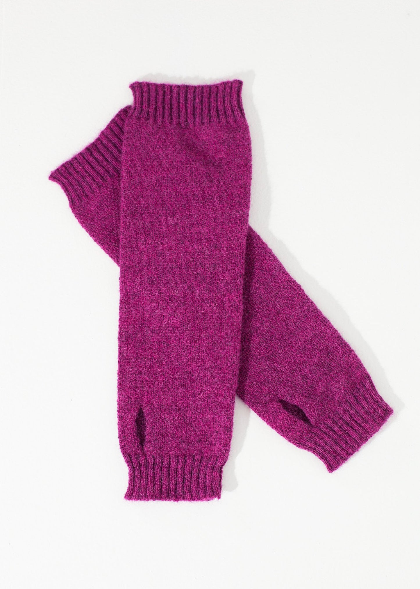 Pikki Mittens in Fuchsia - annaclothes